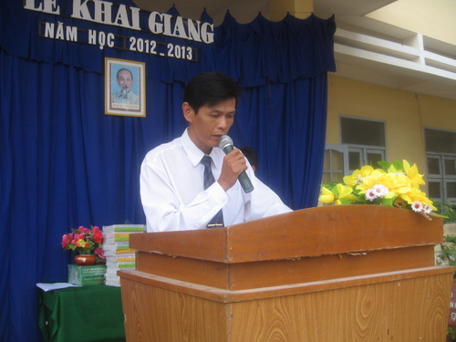 Thiết kế bởi Lý Hồng Em http://www.violet.vn/lyhongem/